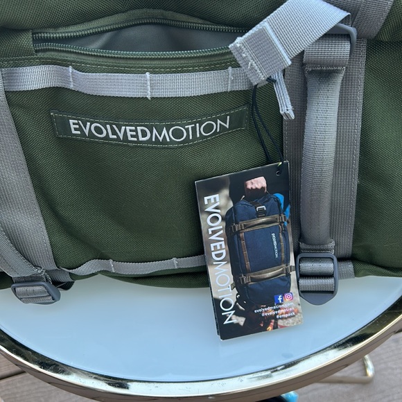 Evolved Motion Nomad EM fitness pack weighted workout pack/ backpack. NWT. - Picture 4 of 8